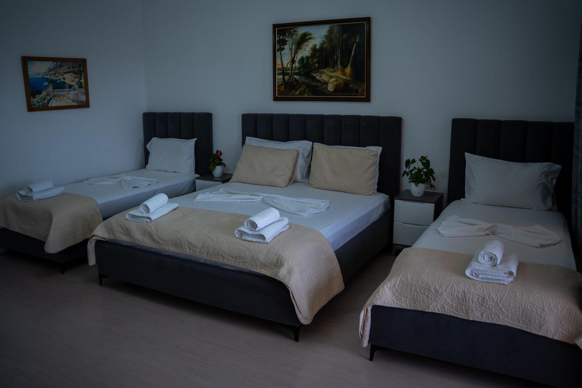 Alesio Guest House Krujë Extérieur photo