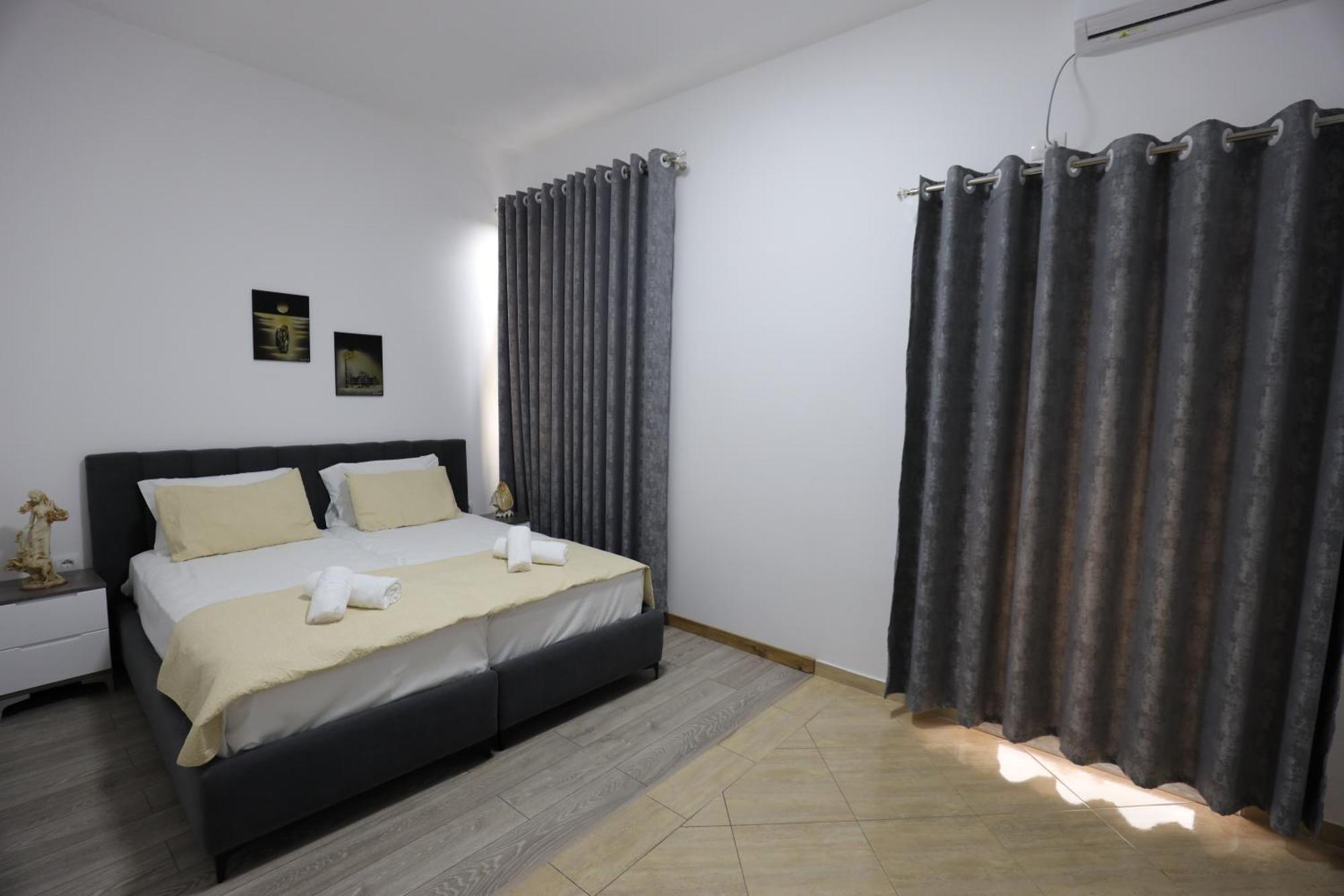 Alesio Guest House Krujë Extérieur photo
