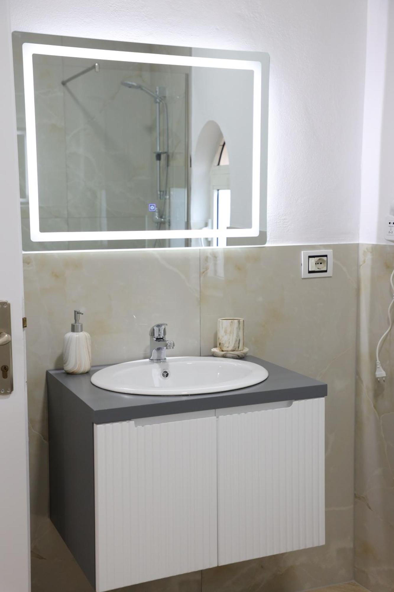 Alesio Guest House Krujë Extérieur photo