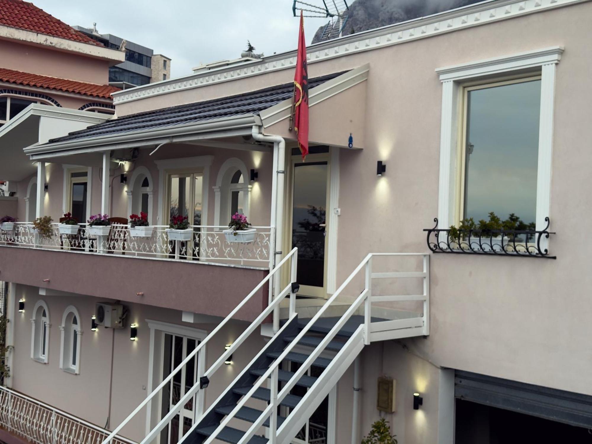 Alesio Guest House Krujë Extérieur photo